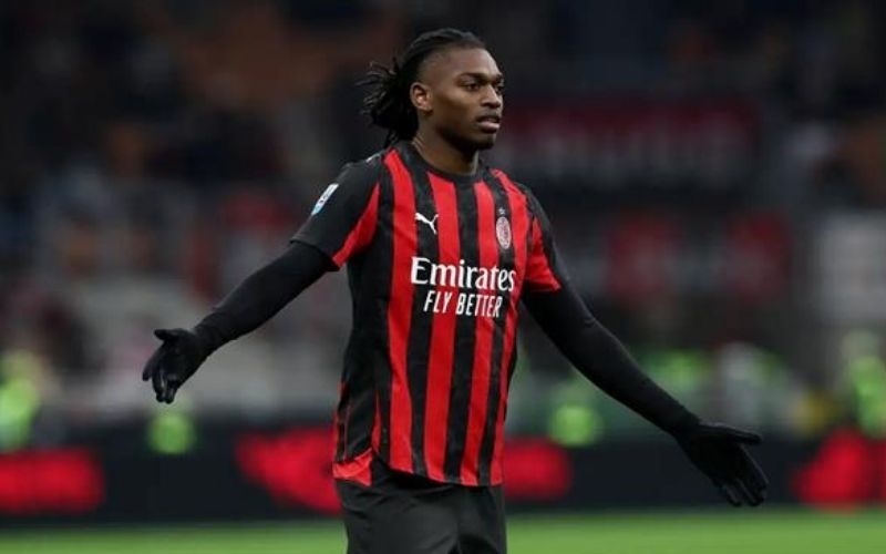 Rafael Leao và nguồn năng lượng bùng nổ bên hành lang cánh AC Milan