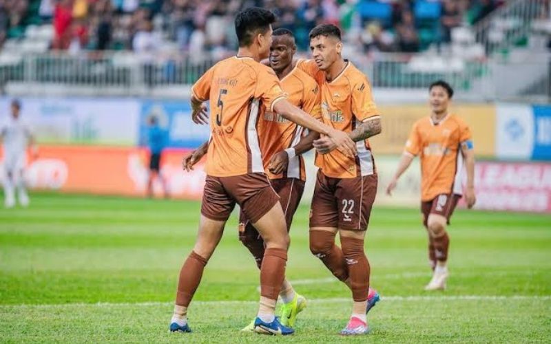 Chiến lược tái cấu trúc nhân sự và định hướng chuyển nhượng